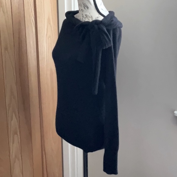 Theory Black Cashmere Sweater - Picture 6 of 14